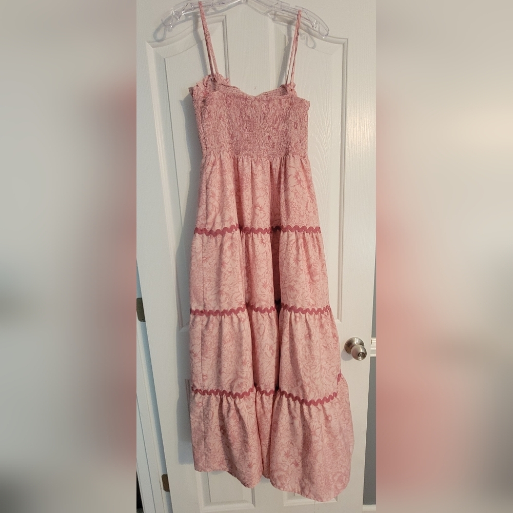 Entro Boutique Pink Flower Strappy Maxi Dress - Picture 2 of 6